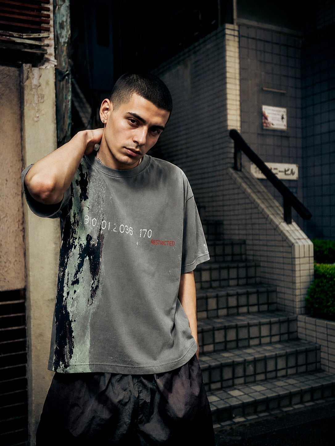 /TOPWEAR